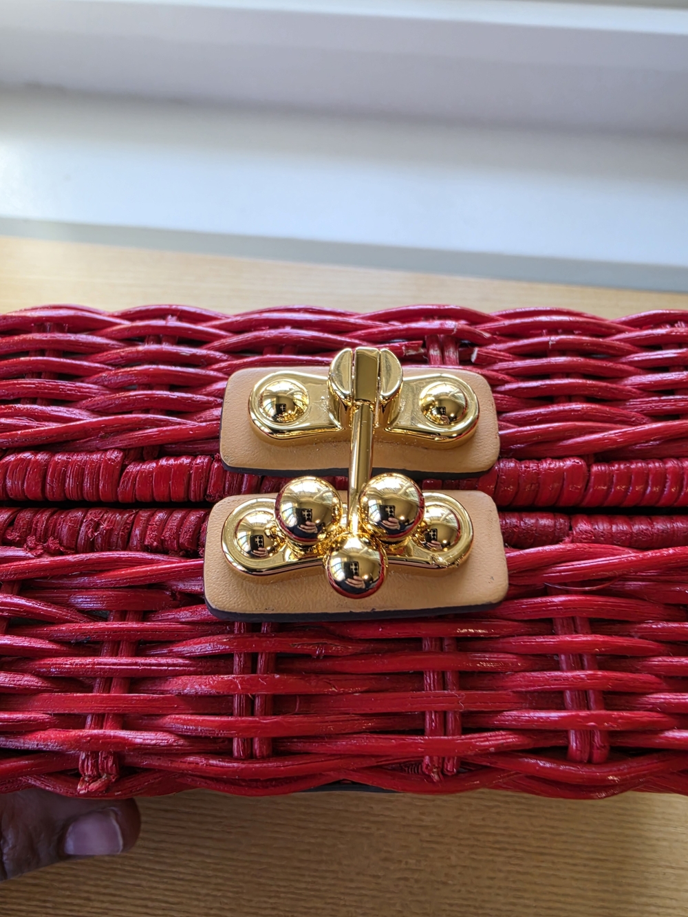 Frances Valentine Red Woven Crossbody Bag with Gold Chain - Picture 3 of 10